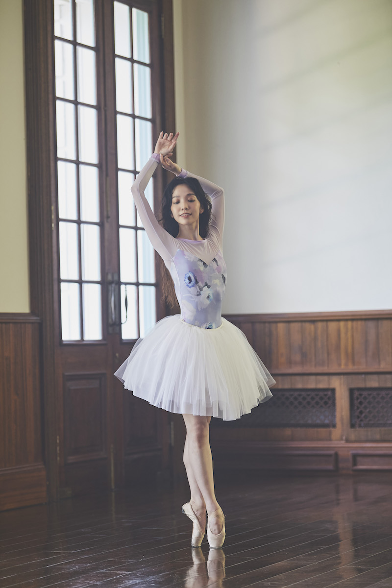 stina / type W grateful / fantasy lilac