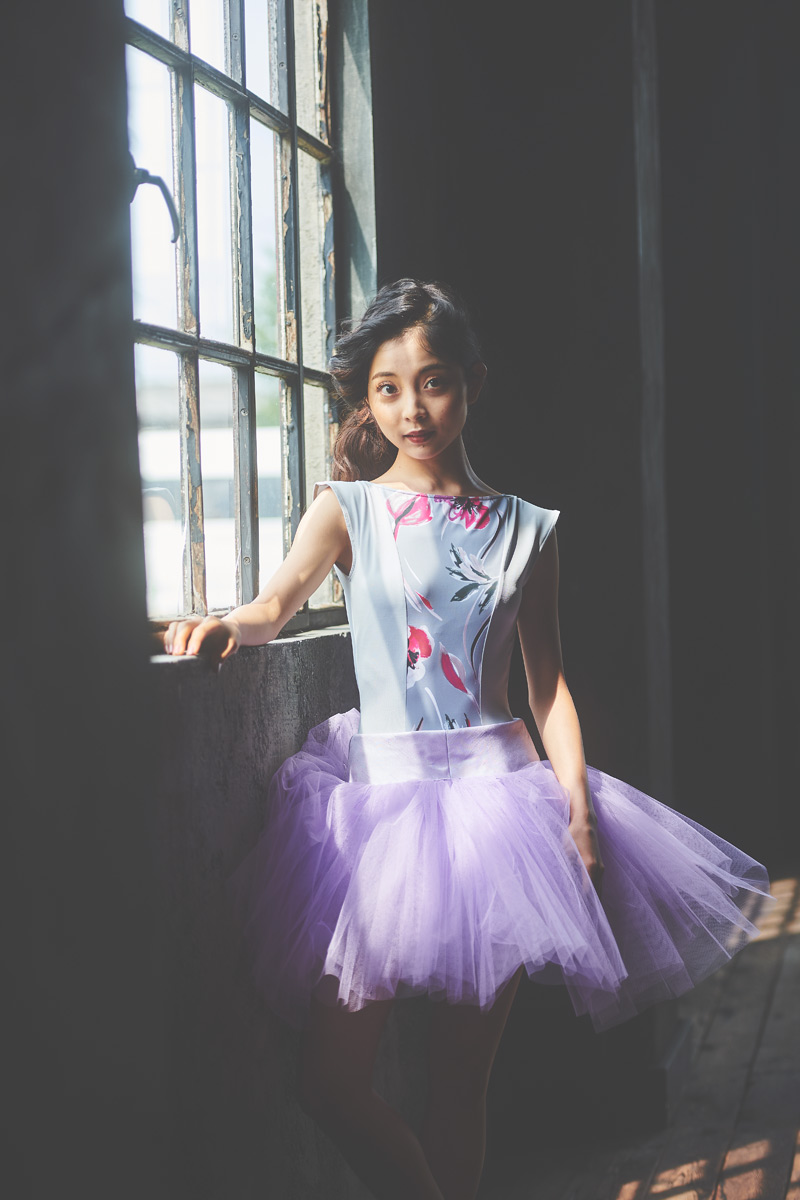 stina / type S french/Gray lily