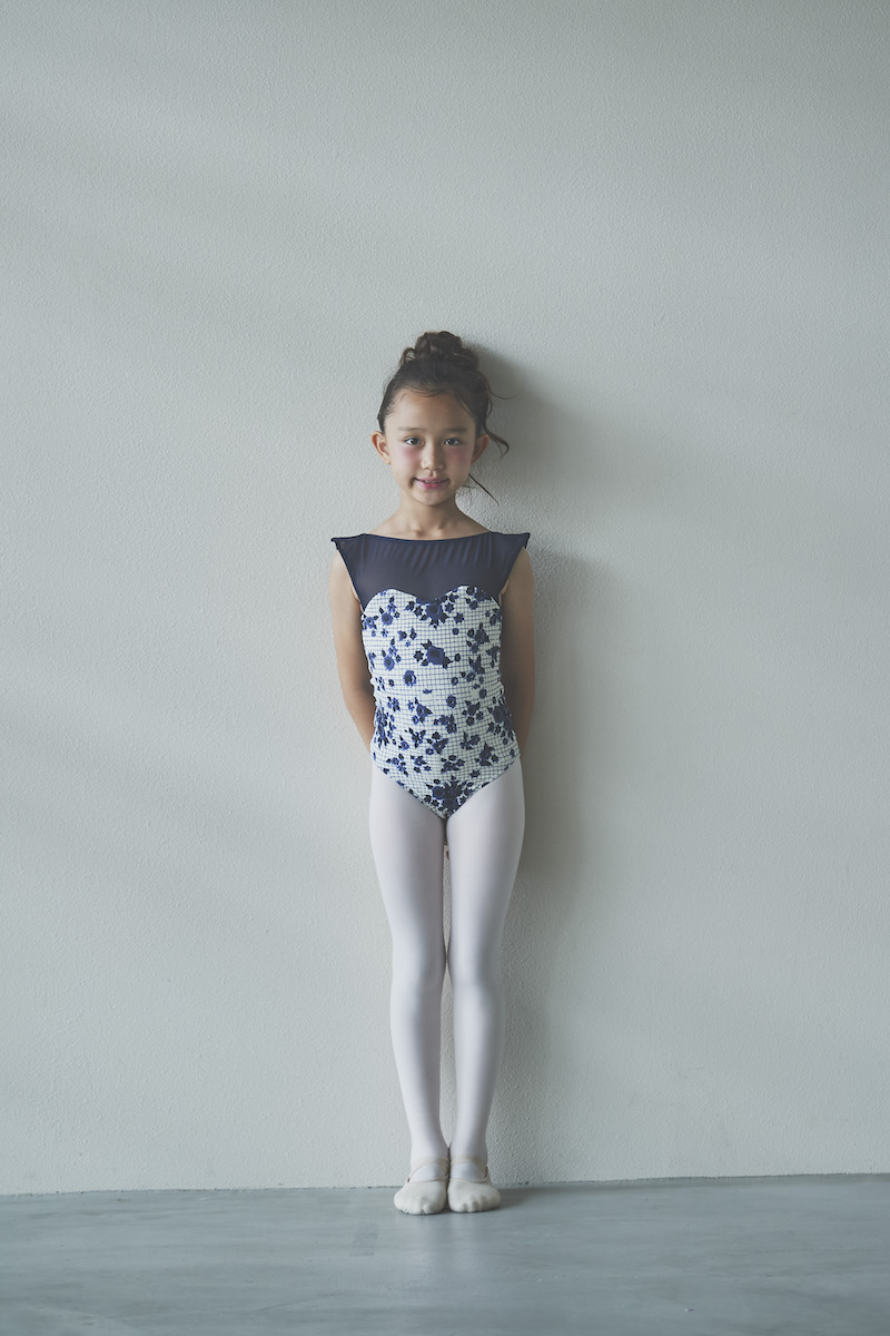 stina / type V lucky / Joy flower purple / girl