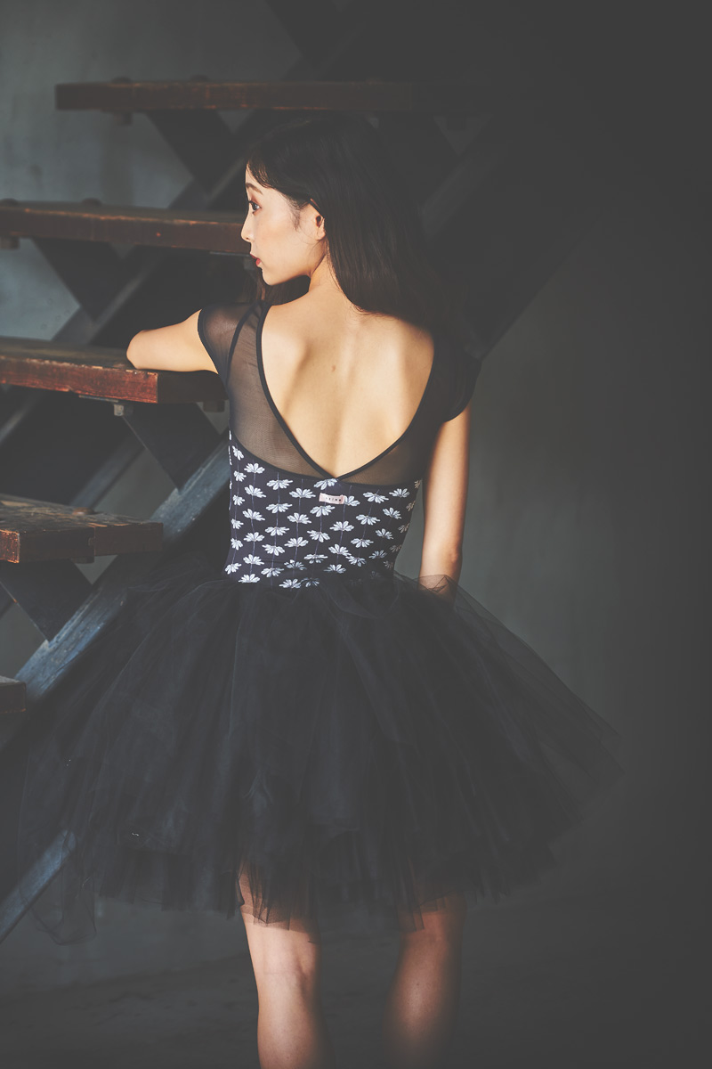 stina / type H halfsleeve/stripe black