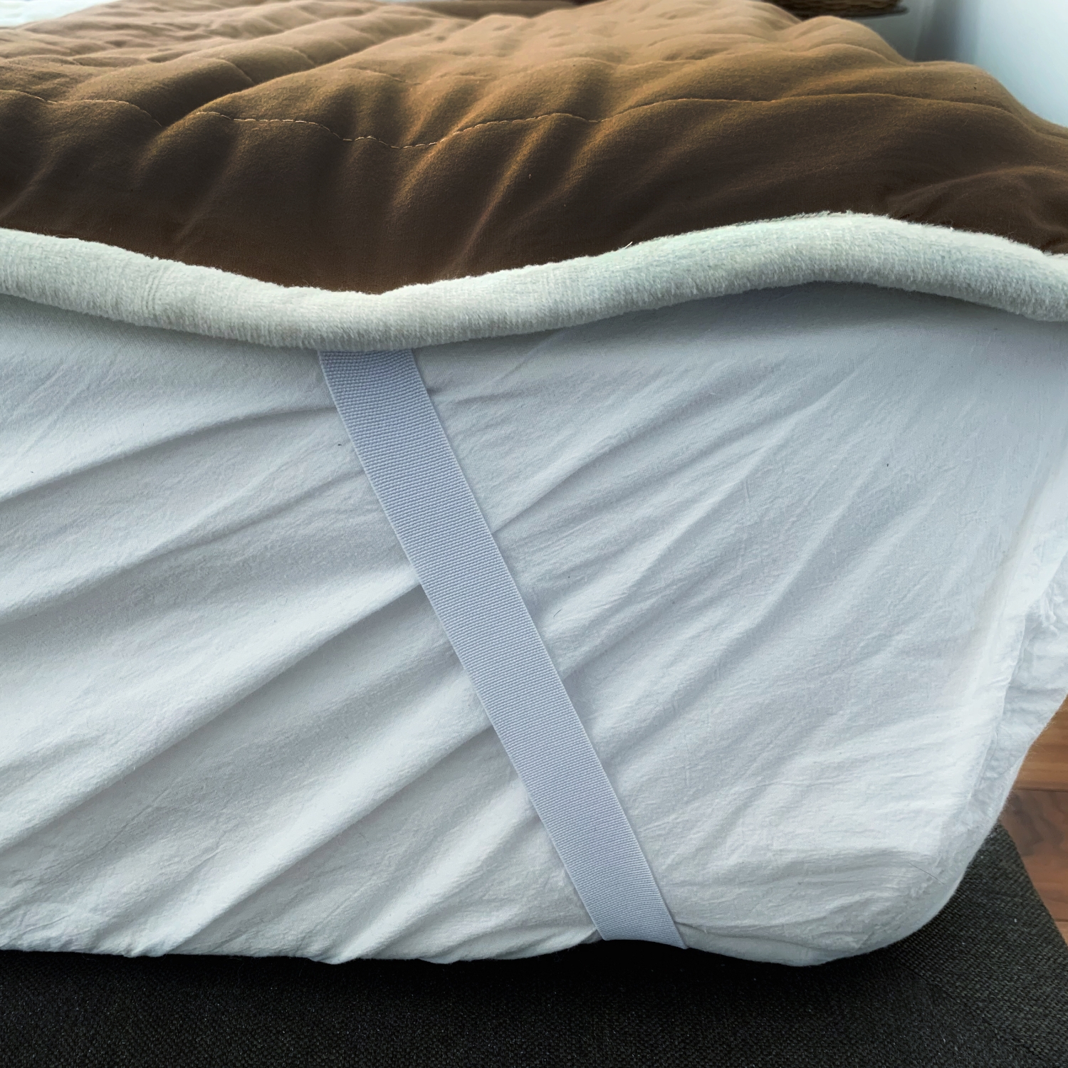 ゼンケン/足入れ電熱マット -足元を温め、寝つきやすくしてくれる電熱