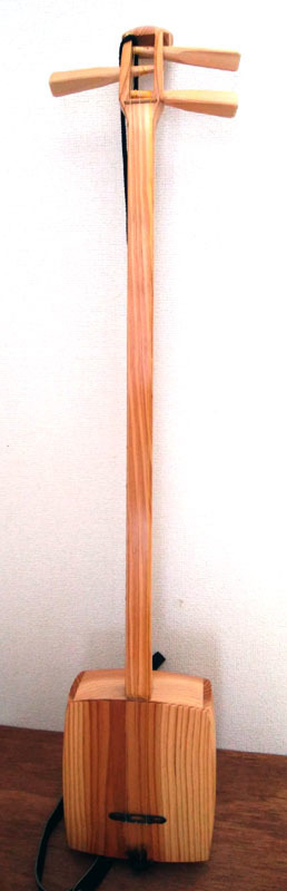 南九州の民族楽器・ゴッタン(箱三味線): トウシロウの民族楽器blog