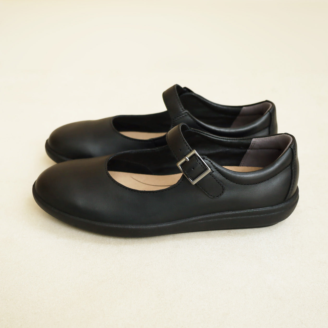 アキレス・ソルボ C 600 黒｜牛革2E ストラップシューズ