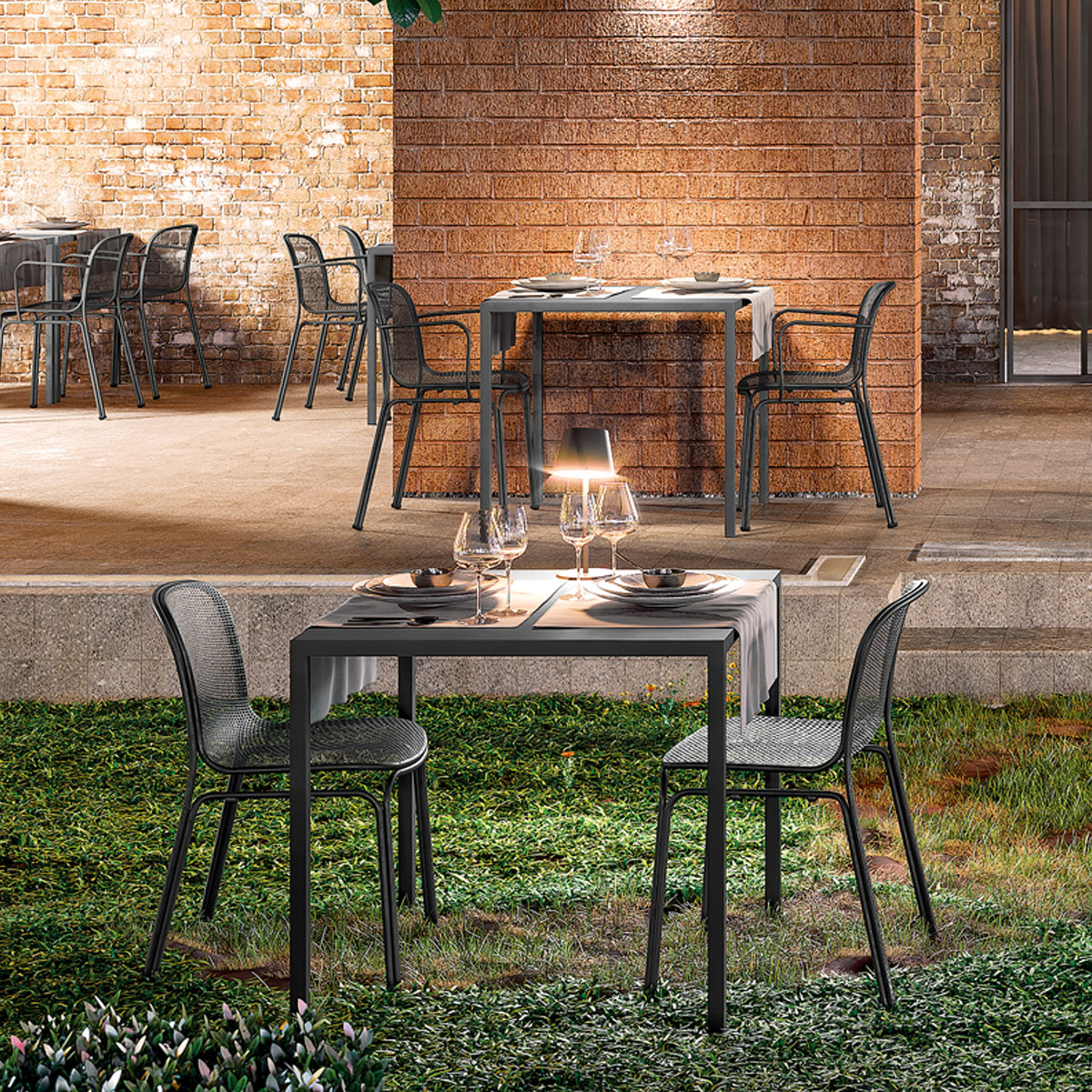 ADAL】クーテーブル Coo | aides.jp | 業務用椅子・店舗家具の格安通販