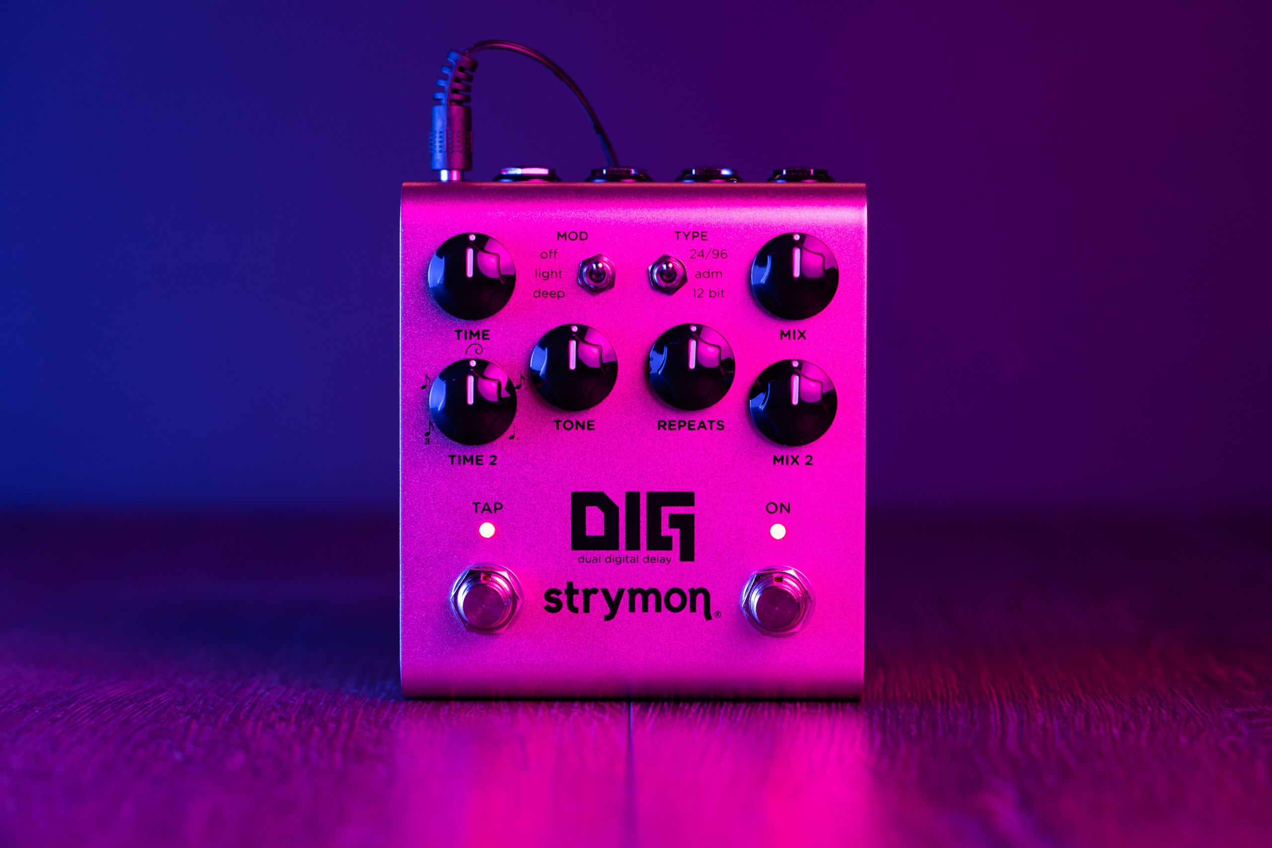strymon | DIG（V2） | デュアル・デジタル・ディレイ | 製品情報