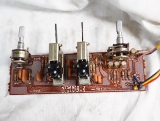 YAMAHA ﾌﾟﾘﾒｲﾝｱﾝﾌﾟ CA-X11 修理の様子