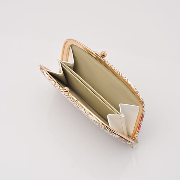 antina×文庫屋大関 / 天溝がま口 花菱を贈るなら、多彩で高品質な