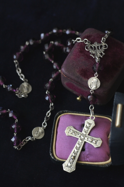 アンティークロザリオケース ルルドのマリア フランス アンティークス