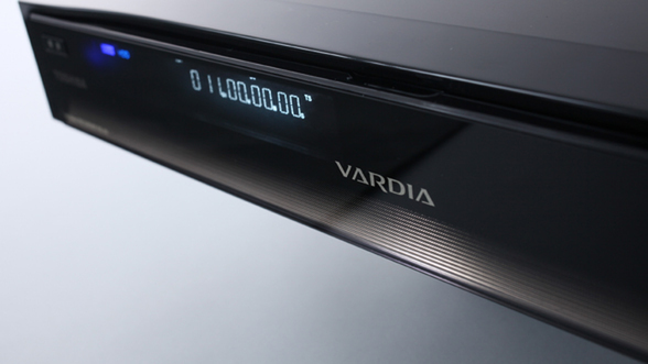 ASCII.jp：USB HDD増設でBDドライブいらず？ ヴァルディア「RD-X9」 (1/5)