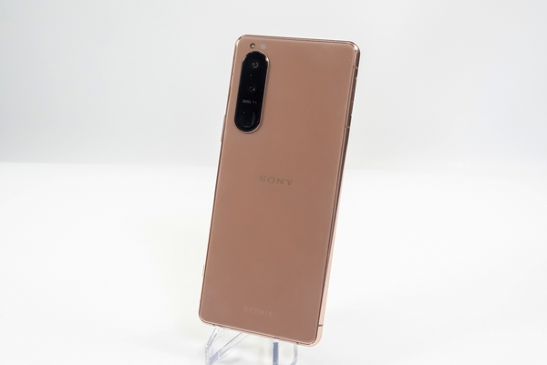 ASCII.jp：高性能で満足の「Xperia 5 III」だが、いずれ出るであろう