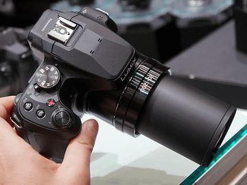パナソニック、光学60倍ズームで4K30p動画/4Kフォト対応のLUMIX「FZ85