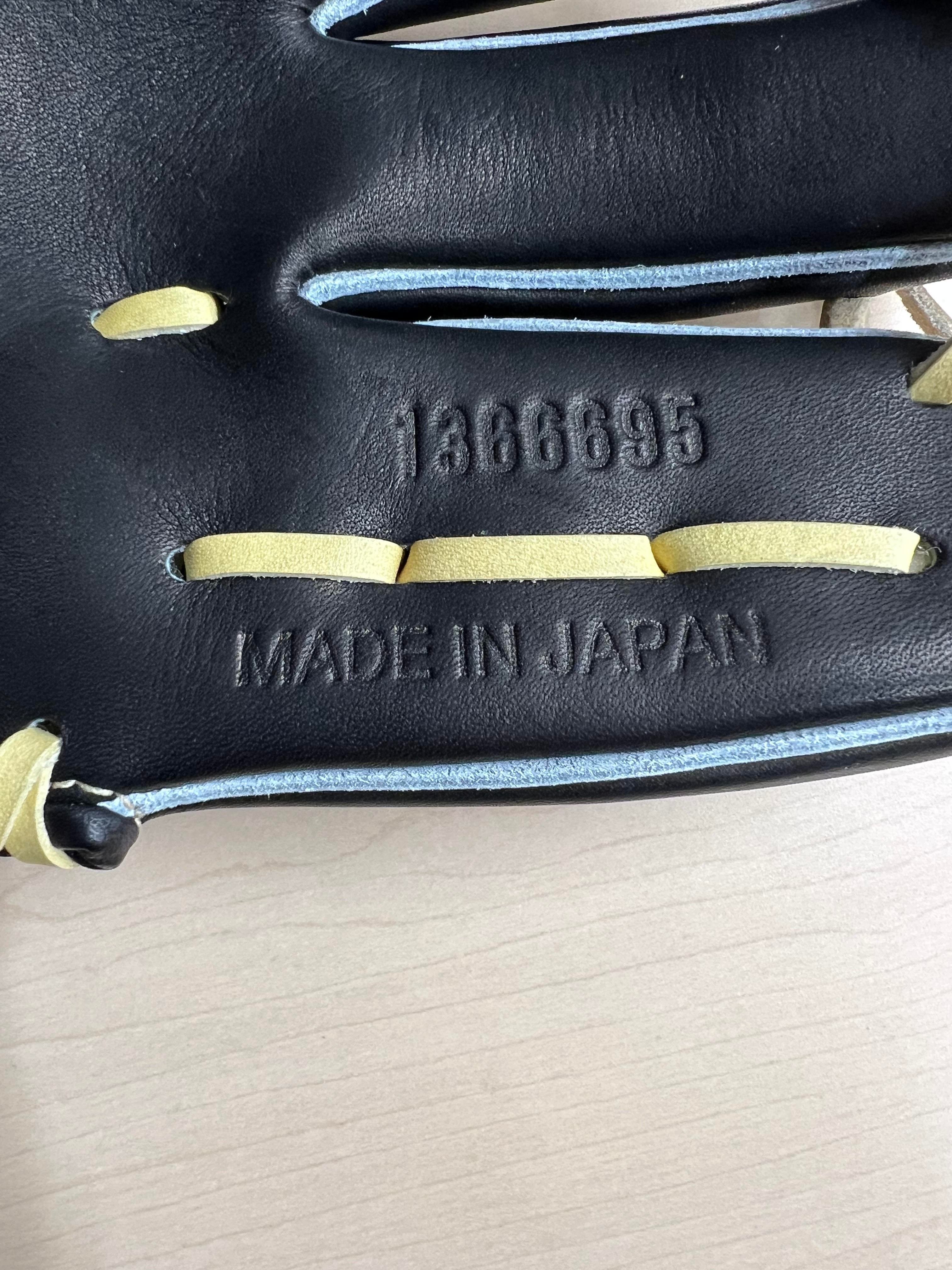 アンダーアーマーのグラブが入荷？！｜アンダーアーマーのスポーツCV