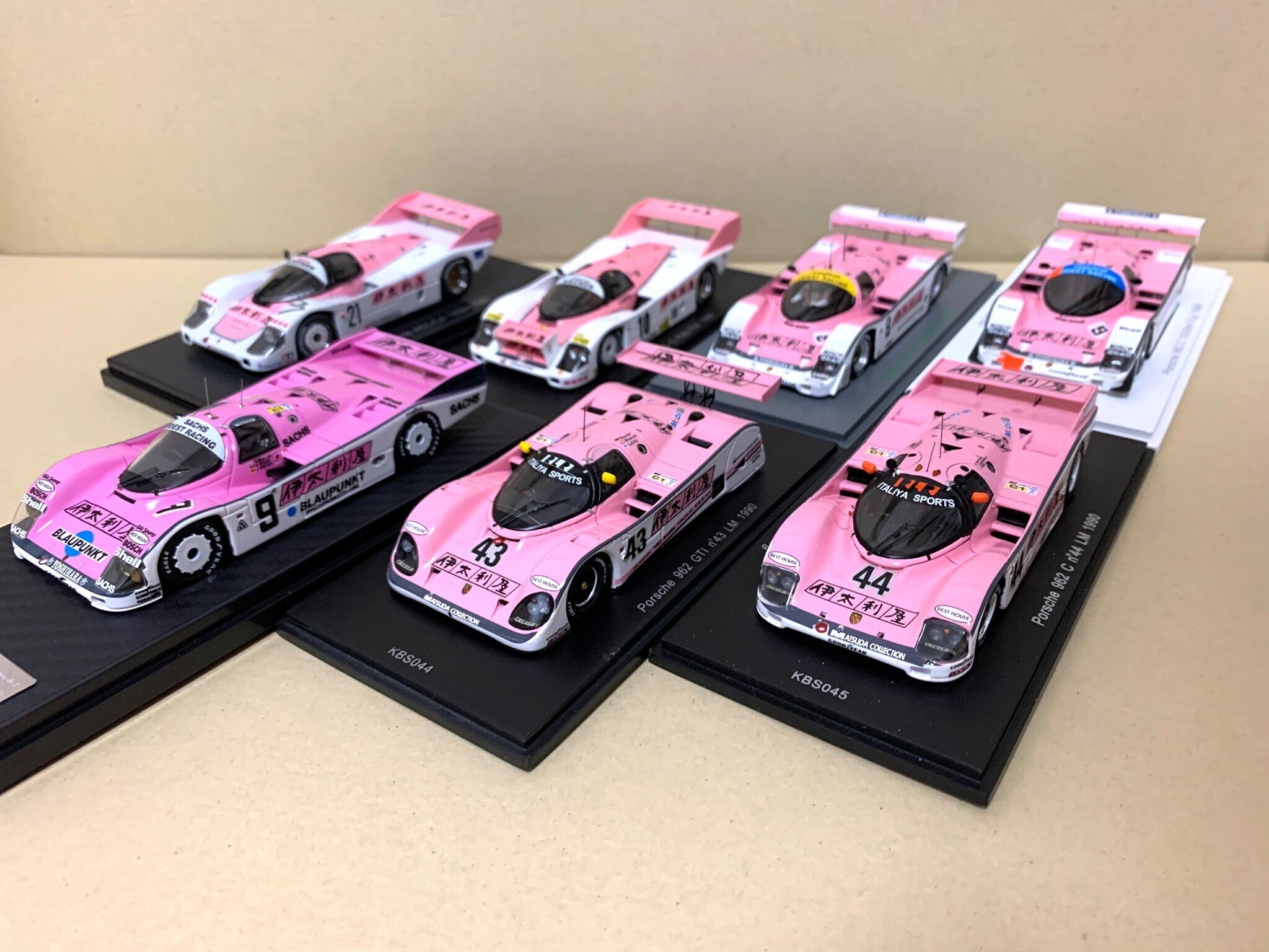 重箱の隅をつつく13： No.9の伊太利屋 Porsche｜猫夫