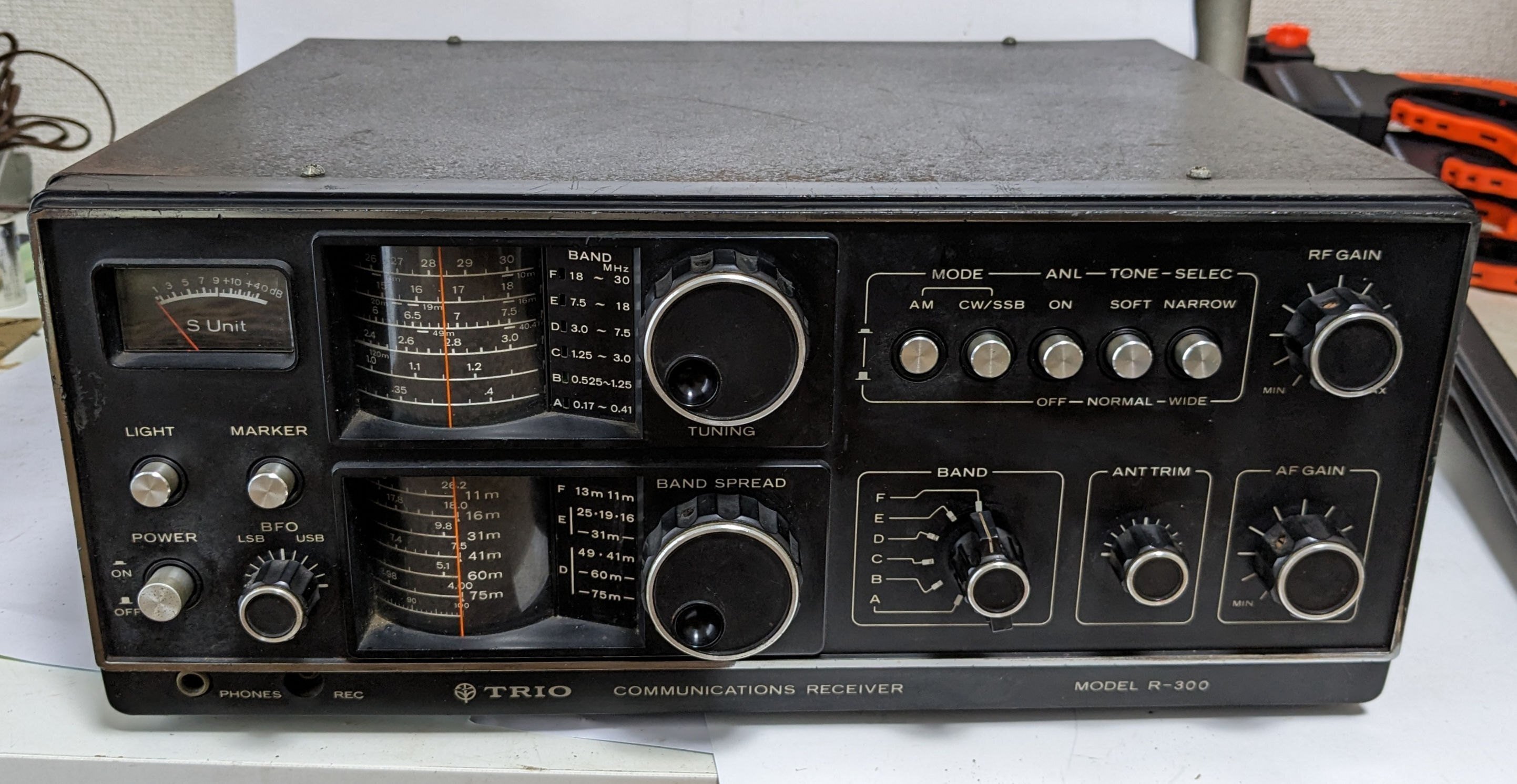Yahoo!オークション - TRIO トリオ 9R-59 通信型受信機 真空管式 アマ