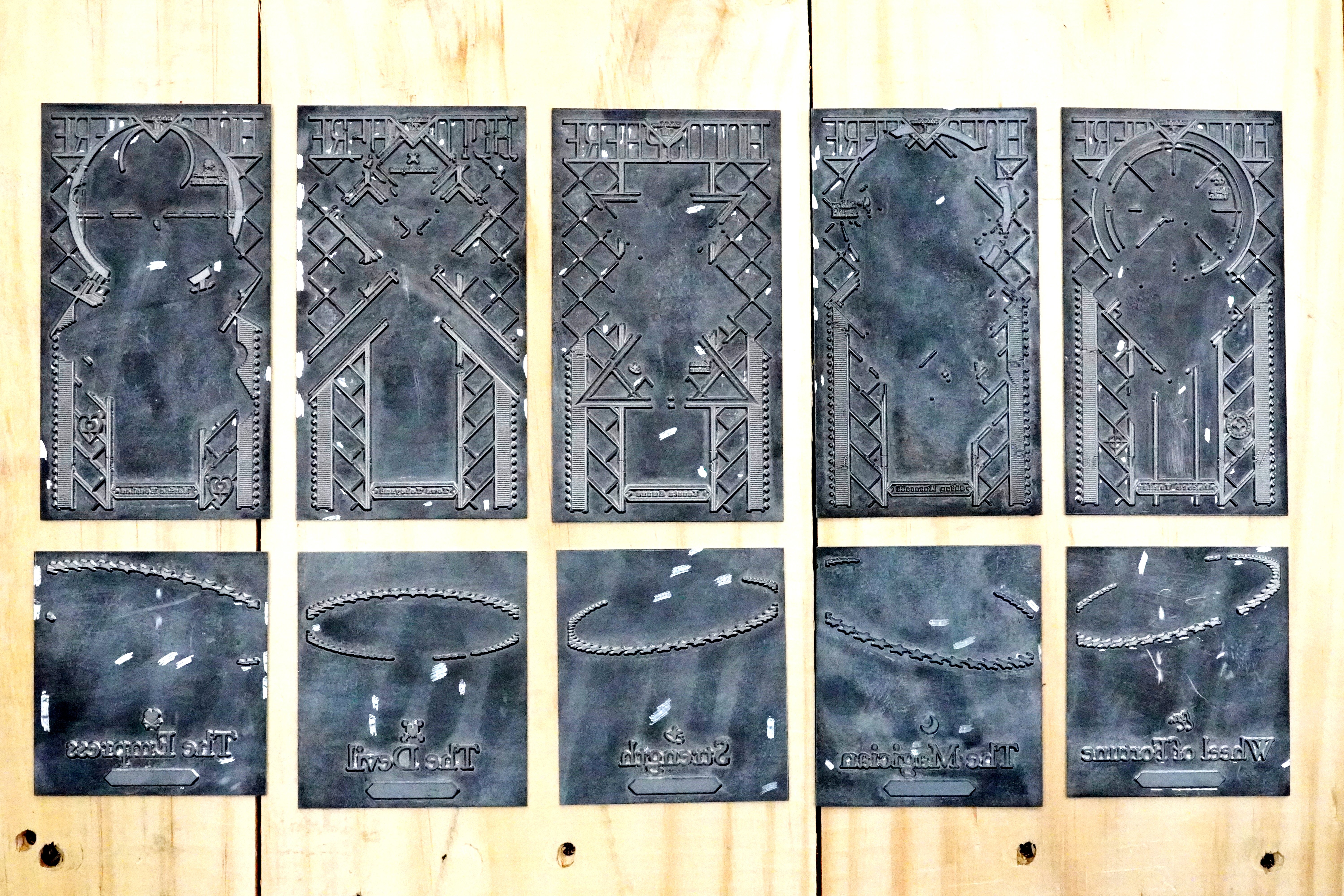 驚異！ 使用箔 全20色 箔版 全44版 」｜コスモテック