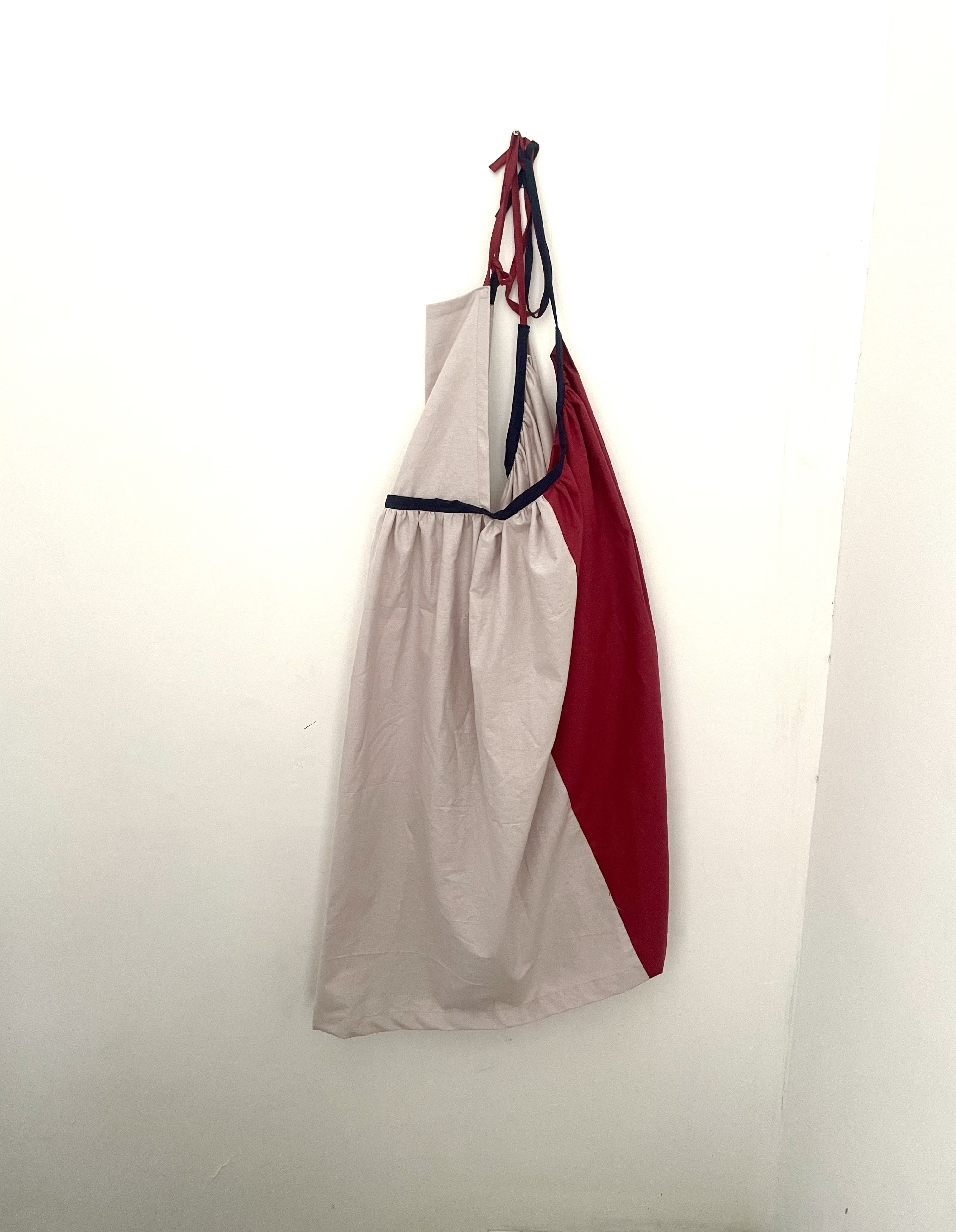 ツゲ製作所のエプロン｜のがみ｜つくるぶ