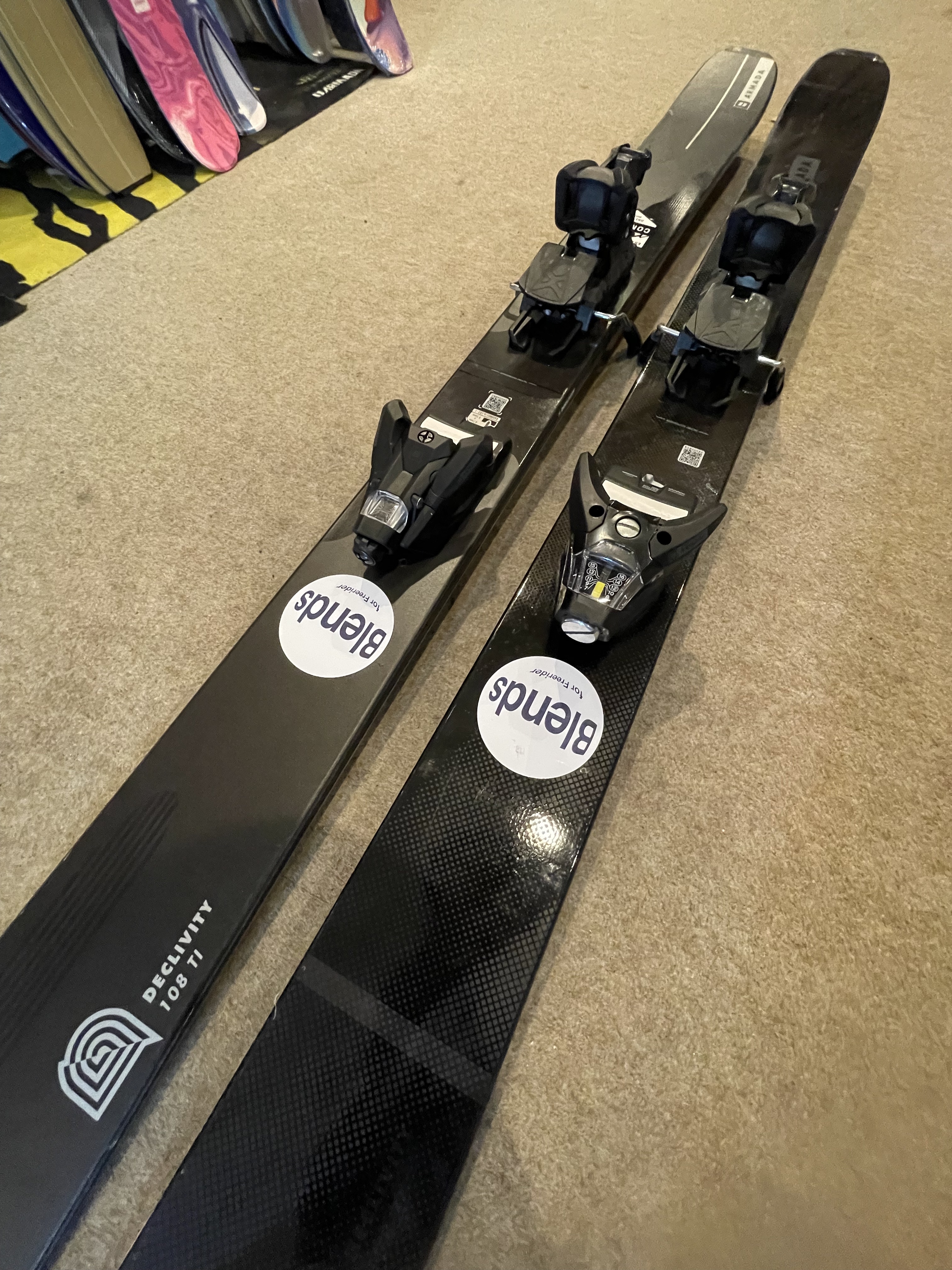 New DECLIVITY X シリーズ | armadaskis.jp