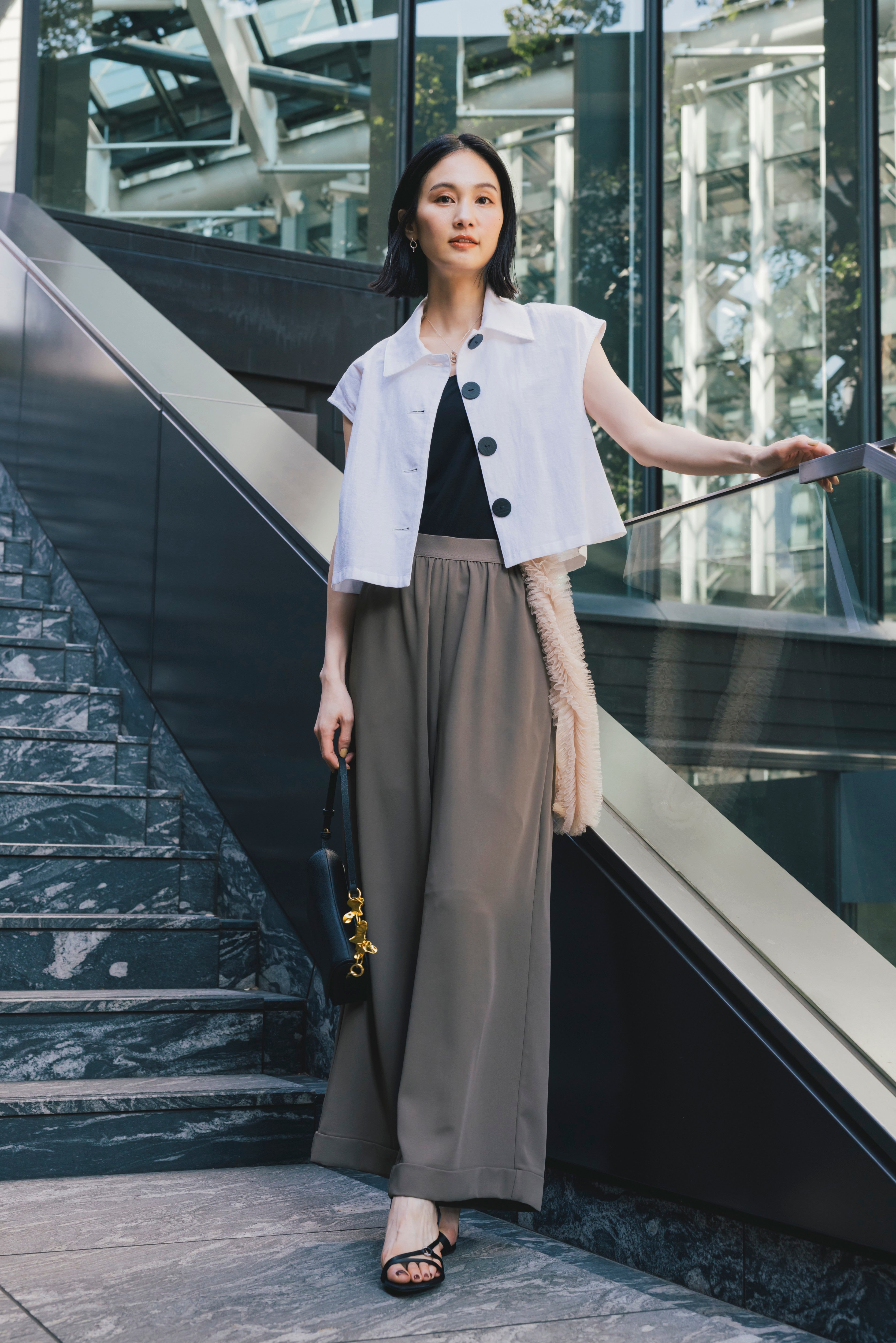 麻混ショートブラウス NS-318 – ATELIER N'S