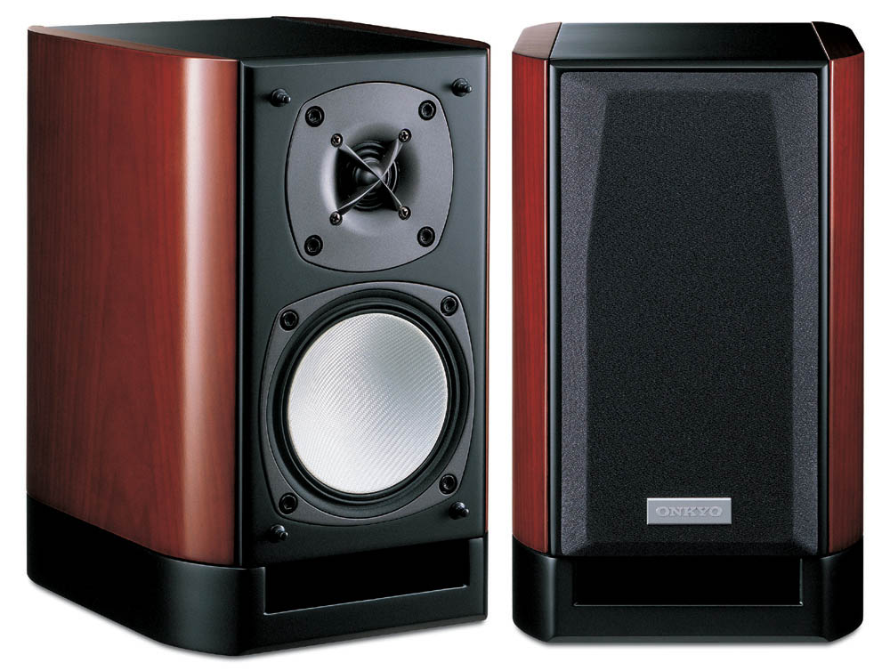 オンキヨー、デジタルアンプ内蔵小型オーディオ上位機