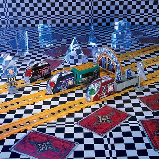 バンダイ 商品・サービスサイト | 仮面ライダーブレイド キャラレール