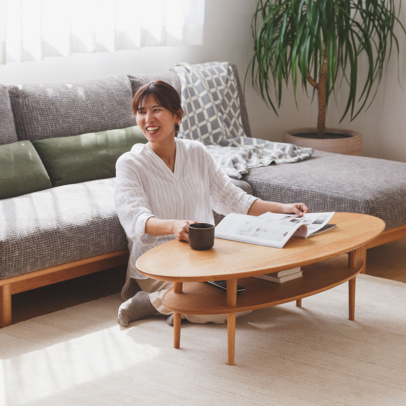 天然無垢の楕円型リビングテーブル | ボー・デコール オンラインショップ