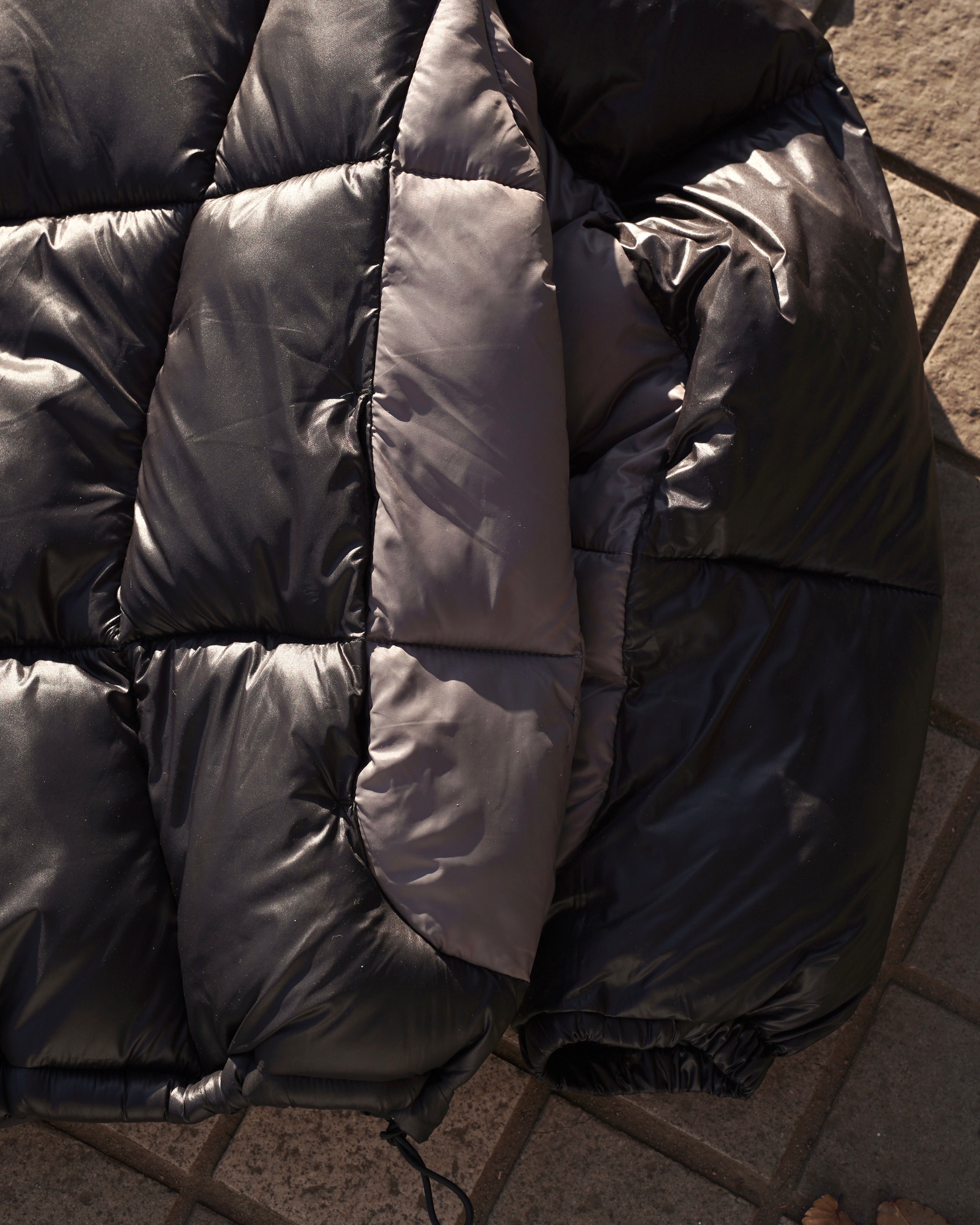 Two-Tone Panel Puffer Jacket – BELVET