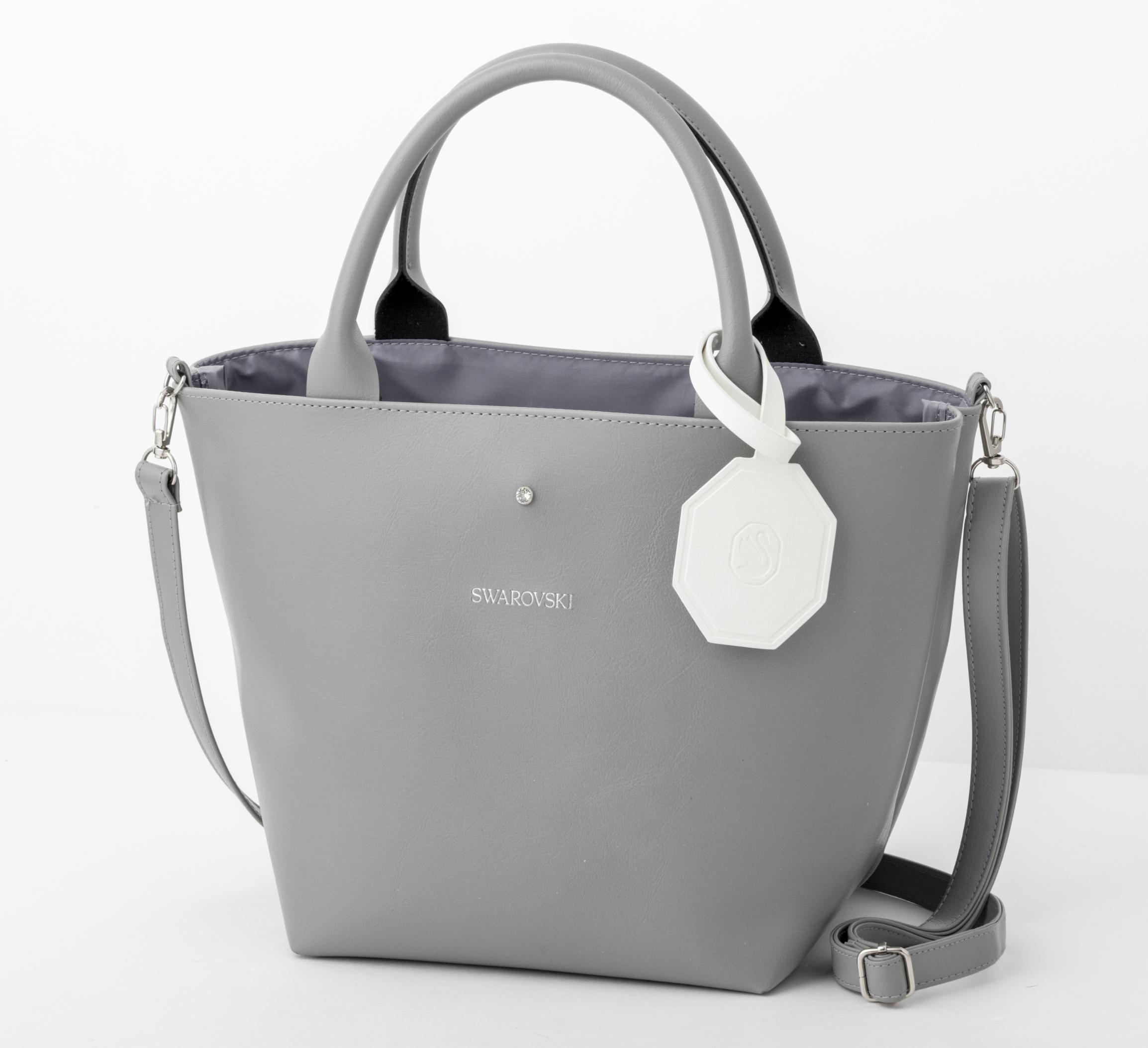 きらりと上品。スワロフスキークリスタル付きのバッグが付録に