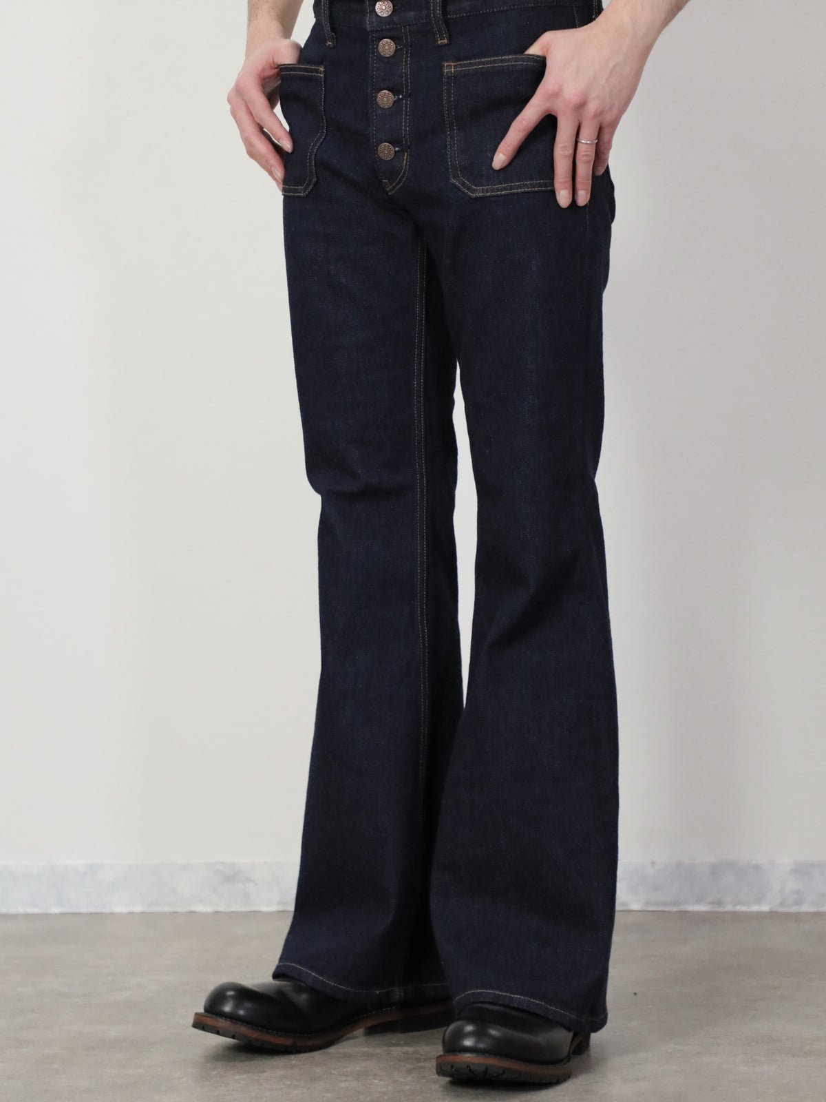 貼りポケベルボトムジーンズ 1970年代復刻 ワンウォッシュカラー/ユニ