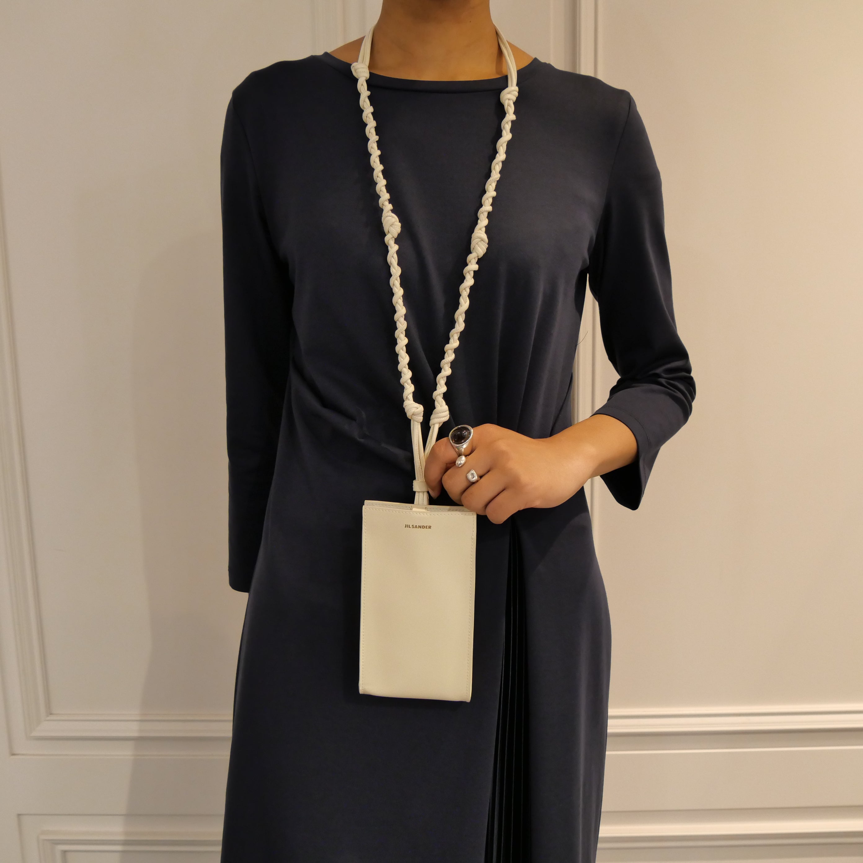 正規品・送料無料】JIL SANDER / TANGLE PHONE CASE | BOLS・1987 公式