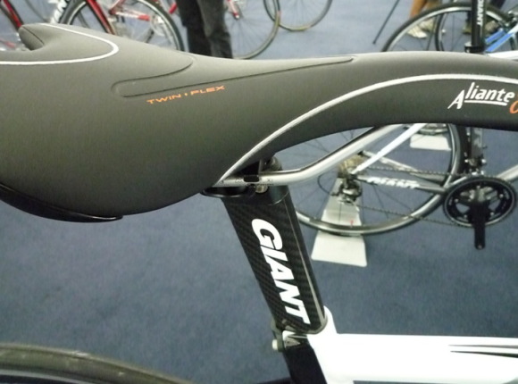 ジャイアント OMNIUM 2010年モデル - サイクルショップ金太郎の