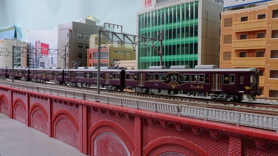 新車入線】阪急電鉄7000系「京とれいん 雅洛」 - ビスタ模型鉄道