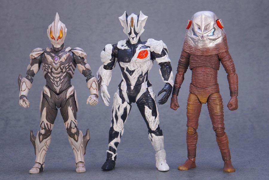 S.H.Figuarts キリエロイド | D・Cの超卵～(元)男子中学生のウルトラ