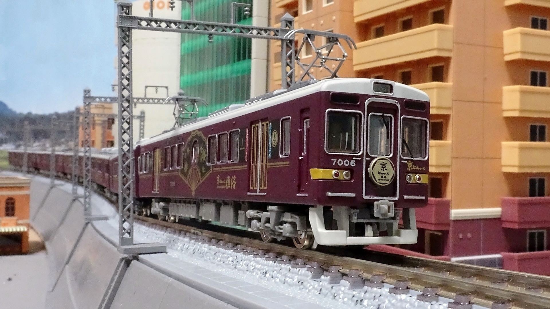 鉄コレ 阪急 京とれいん雅洛 GM動力でエヌ化してみました。 - ビスタ