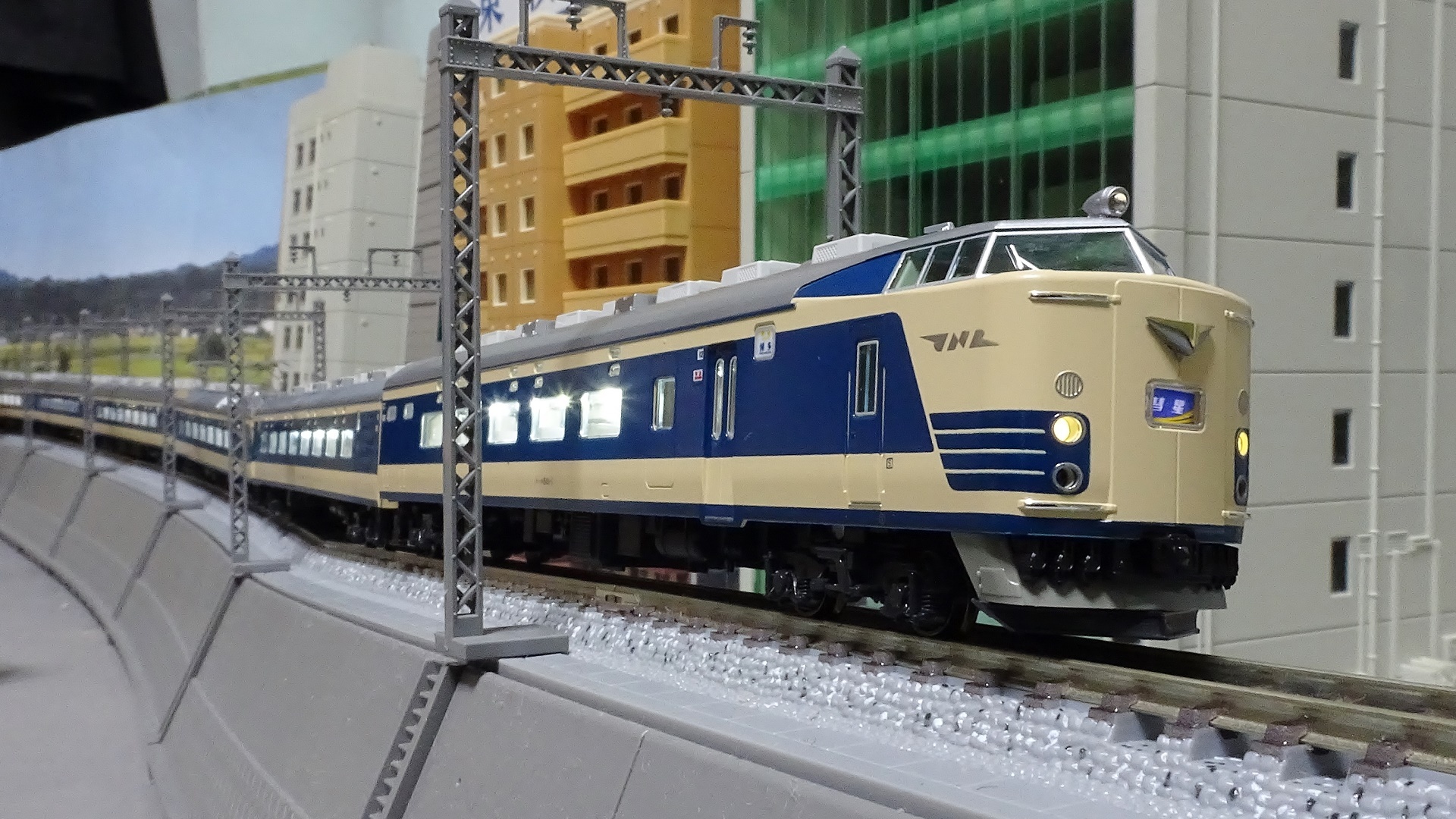 581系寝台特急ーレジェンドコレクションは今でも通じる品質