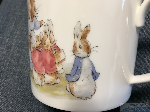 ウェッジウッドのピーターラビット柄食器、復刻版「グリーンライン