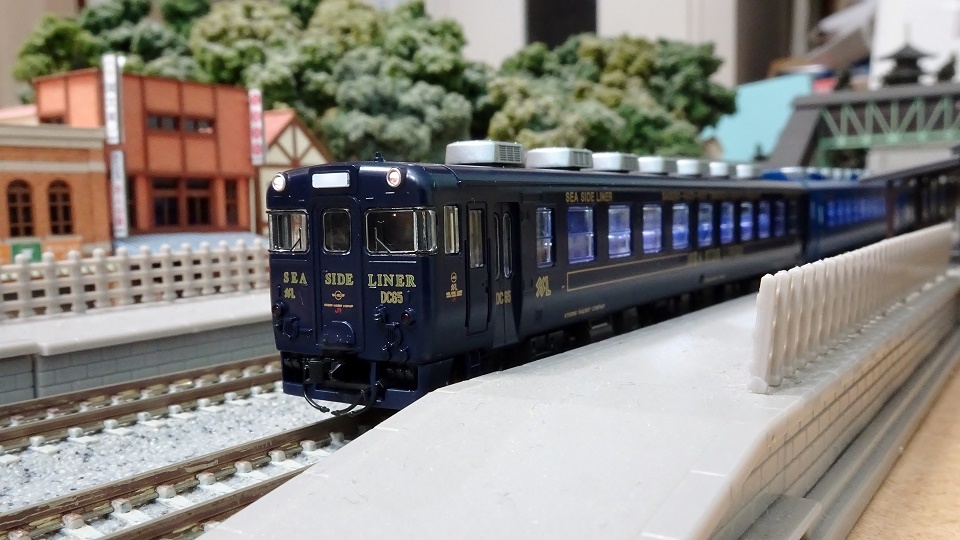 キハ58系 快速シーサイドライナー 紺色編成！！ - ビスタ模型鉄道