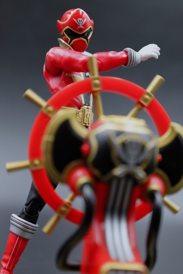 S.H.Figuarts（真骨彫製法） ゴーカイレッド | 魂の玩具箱