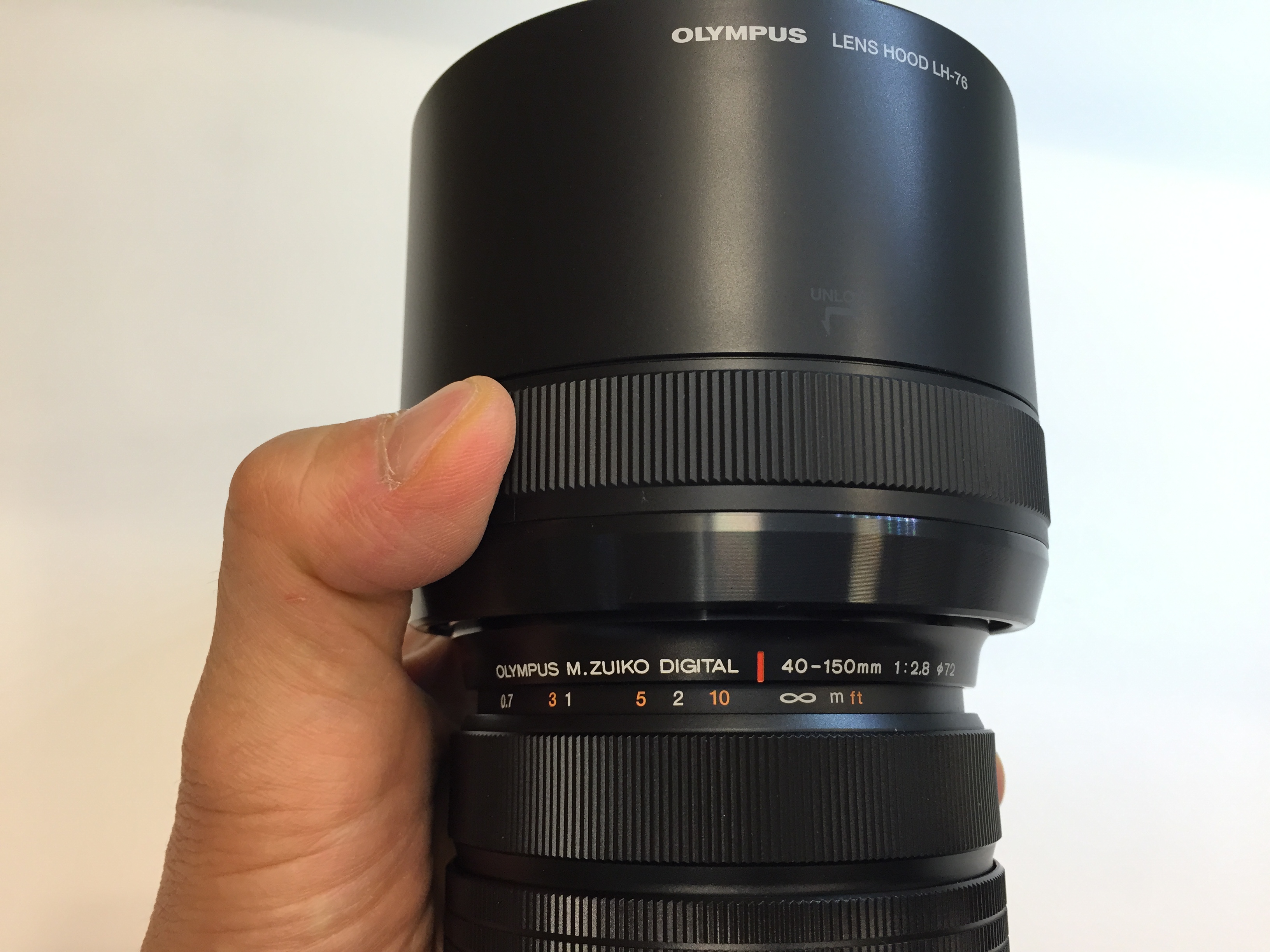 M.ZUIKO DIGITAL ED 40-150mm F2.8 PRO 外観編 -- その質感の高さに