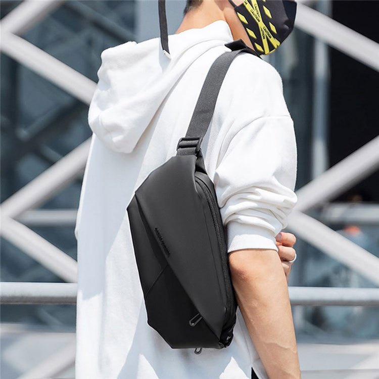 スマート＆クール】ヴェネツィア ボディバッグ by BRODERIK - Broderik