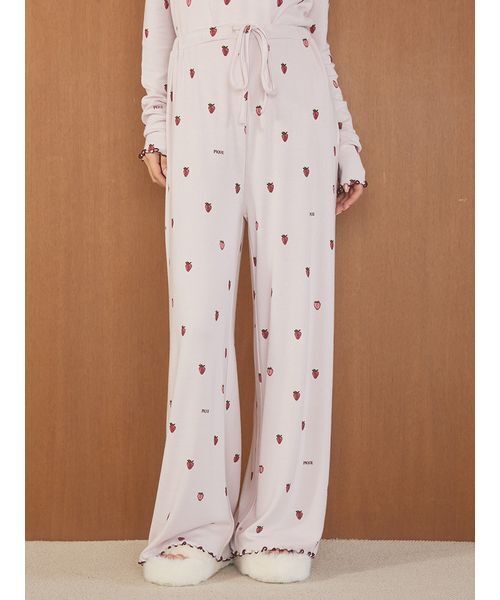 セール】ストロベリー柄ロングパンツ（ルームウェア/パジャマ