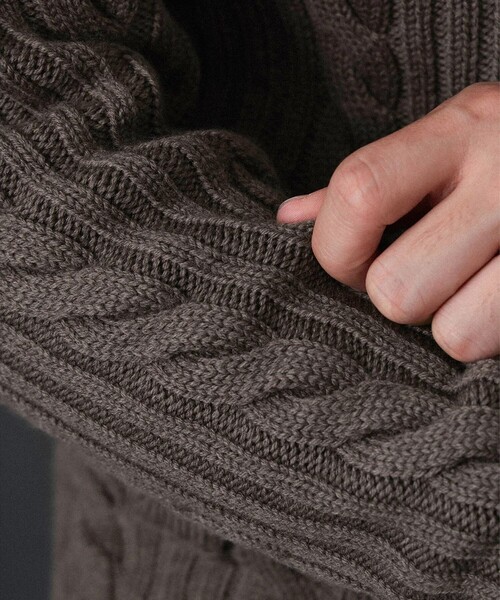 BAFY（バフィー）の「BAFY / 別注 ウール ケーブル スタンドカラー