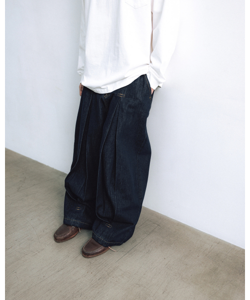 Long Tuck Wing Balloon Denim Pants - Indigo（デニムパンツ