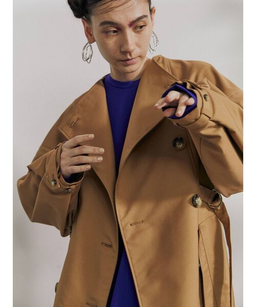 UN3D.（アンスリード）の「コクーントレンチコート（トレンチコート