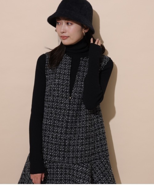 Apuweiser-riche（アプワイザーリッシェ）の「ペプラムミニジヤンスカ