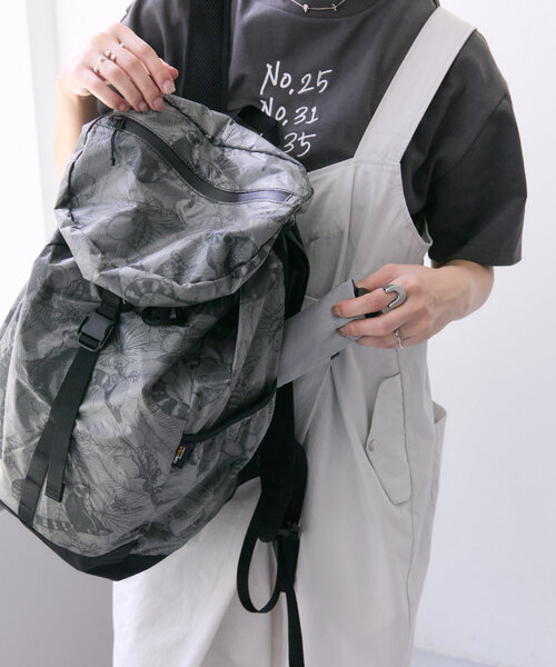 セール】ワオキツネザル柄リュック（バックパック/リュック）｜ear