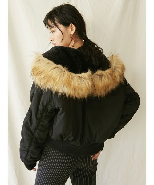 EVRIS（エヴリス）の「シャーリングスリーブN2B ブルゾン（ブルゾン