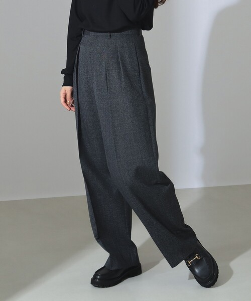 ATON（エイトン）の「ATON / ウール コットン タックパンツ