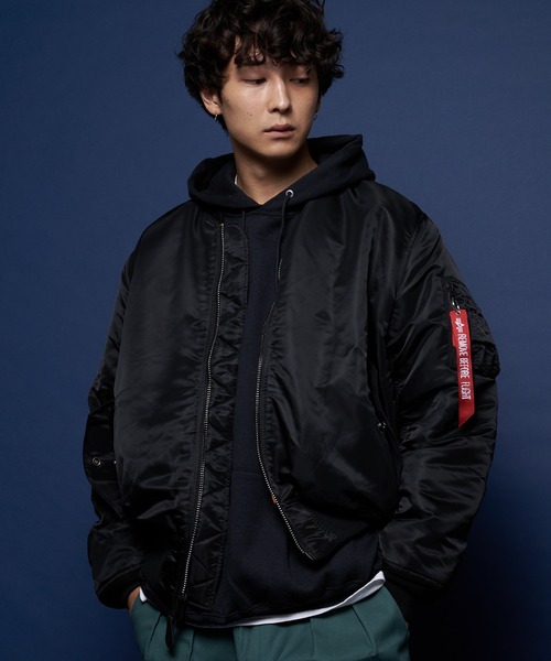 Alpha Industries（アルファインダストリーズ）の「ALPHA MA-1 JKT US