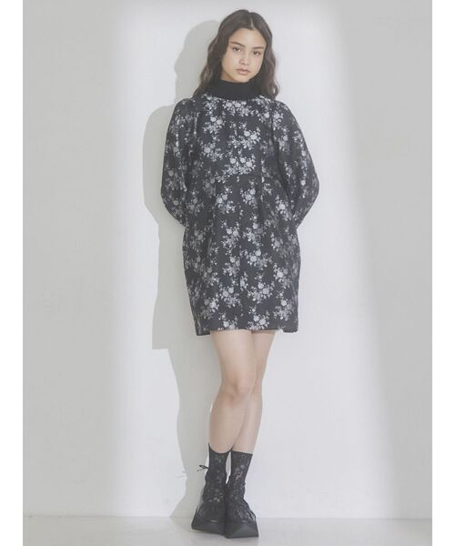 merry jenny（メリージェニー）の「flowerジャガードパフミニ