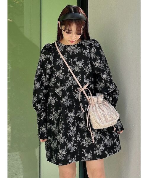 merry jenny（メリージェニー）の「flowerジャガードパフミニ